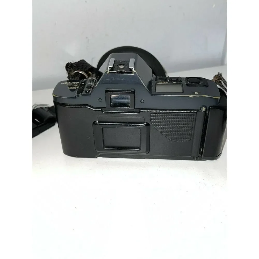 Canon T70 Multiple Program AE W/ 50mm Canon Lens / Untested With Bag & Strap